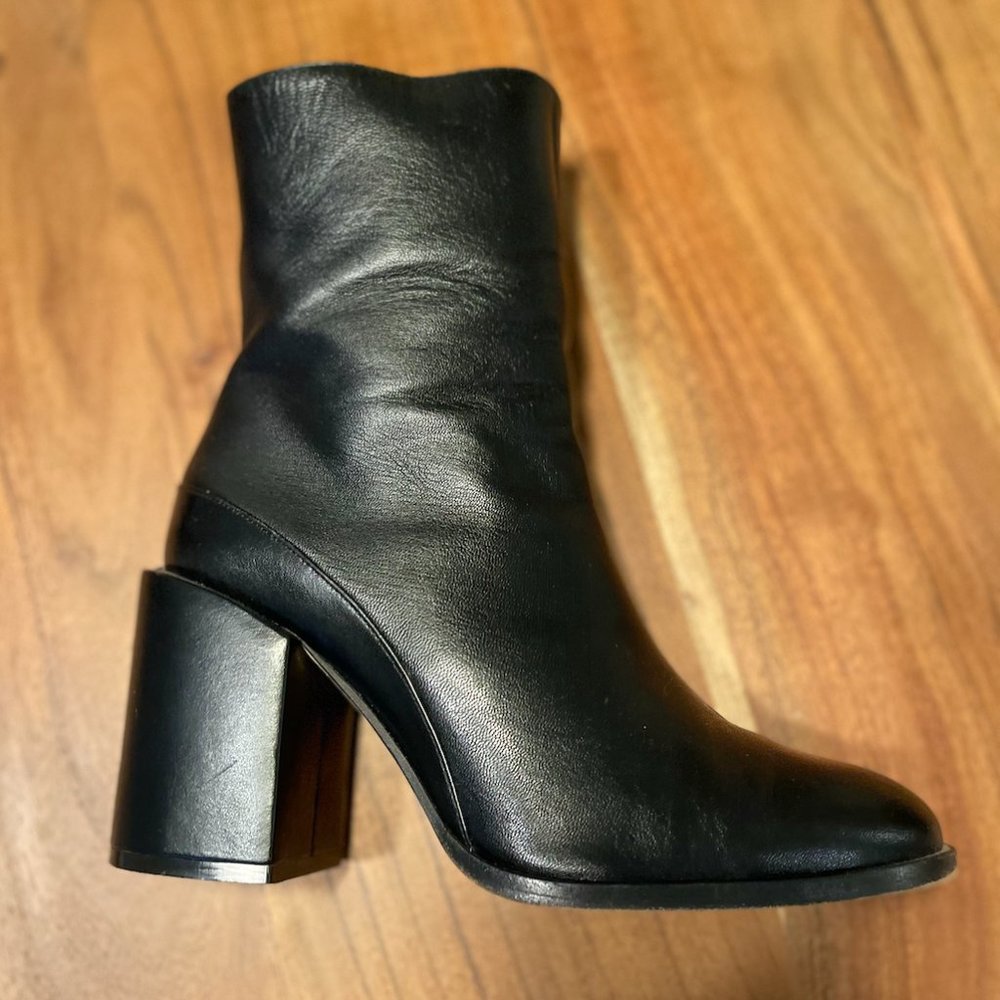 Dear Frances Spirit Boot, Black, Size 8, 100% Italian Leather, Hand Made In Ital